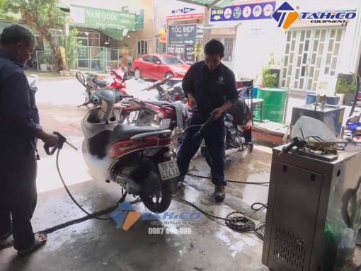 Máy rửa xe ô tô hơi nước nóng Kokoro T9000